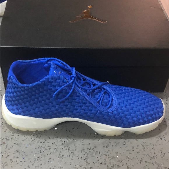 air jordan future hyper royal